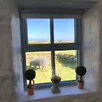 Prázdninový dům The Old Cottage, Achill Doogort