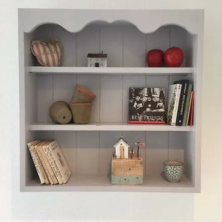 The Old Beach Cottage, Achill Holiday home *